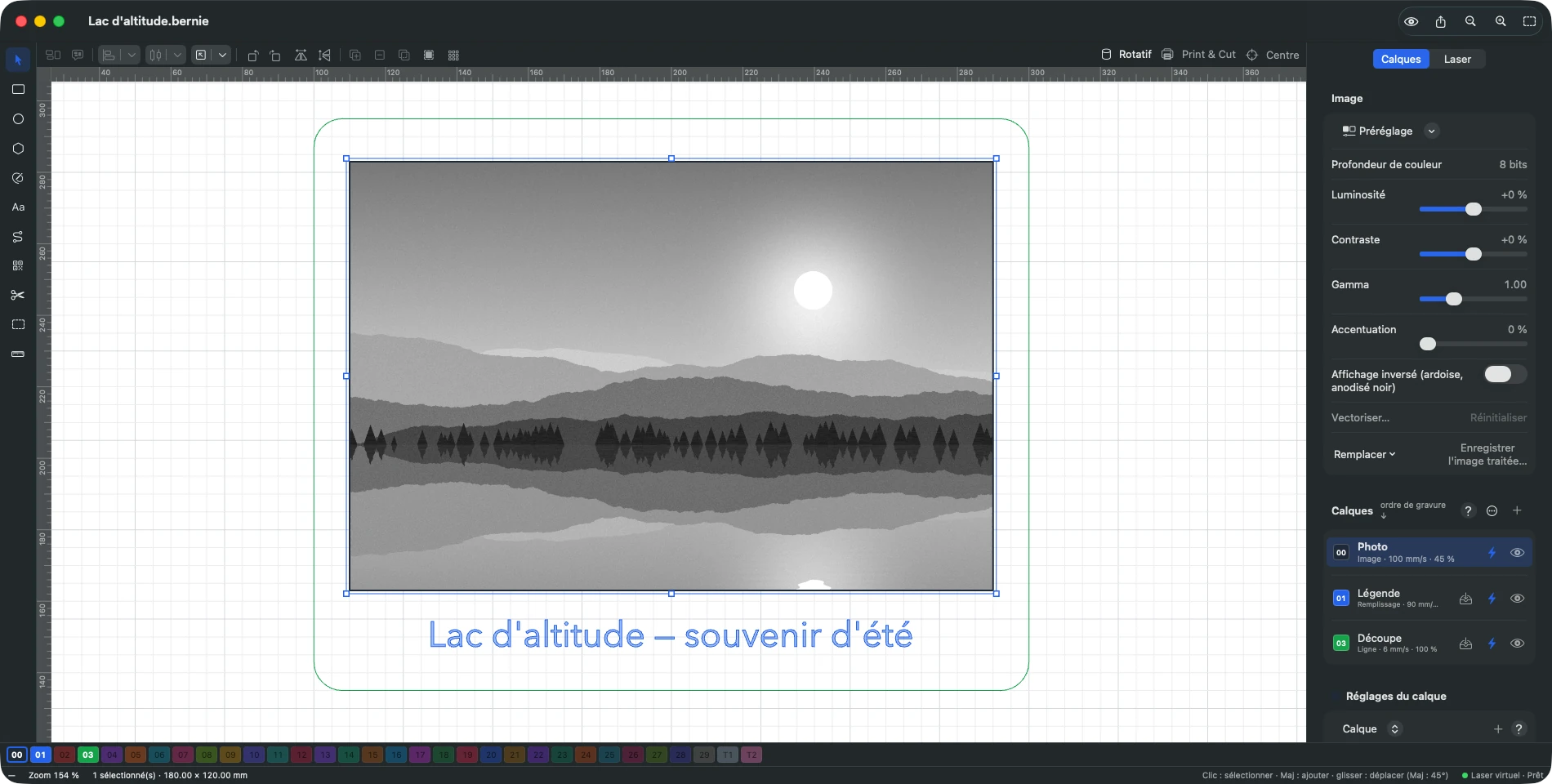 Une photo de lac de montagne préparée pour la gravure dans Bernie, avec ses réglages d'image dans le panneau latéral.